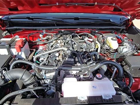 Used 2025 Toyota 4Runner SR5 image 32