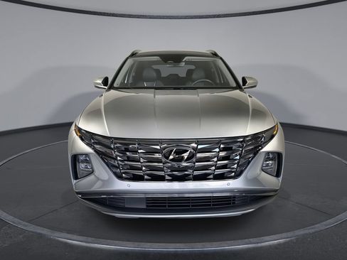 Used 2024 Hyundai Tucson Limited FWD image 3