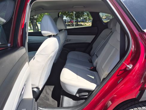 Used 2025 Hyundai Tucson SEL AWD/4WD image 28