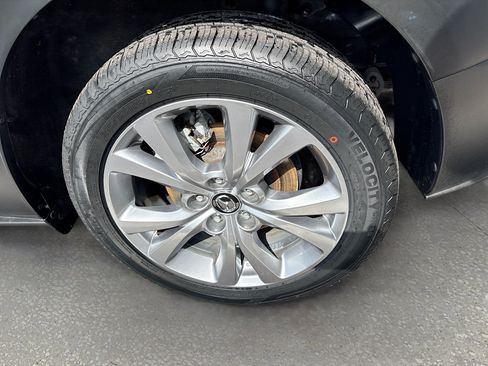Used 2023 MAZDA CX-30 AWD 2.5 S w/ Select Package image 3