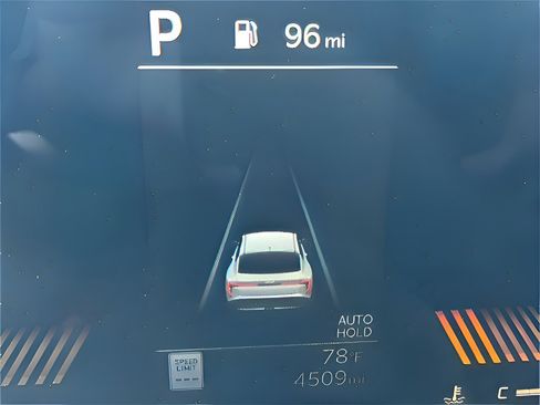 Certified 2025 Kia K4 image 25