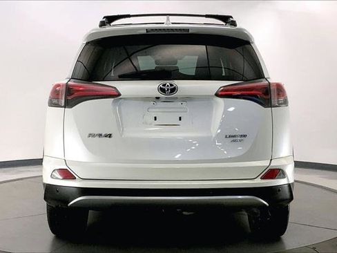 Used 2017 Toyota RAV4 Platinum image 3