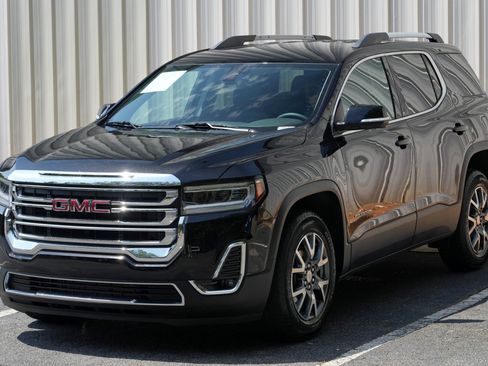 Used 2023 GMC Acadia SLT FWD image 42