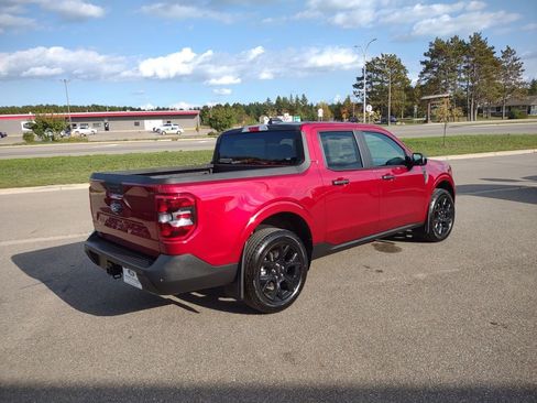 New 2025 Ford Maverick XLT image 6