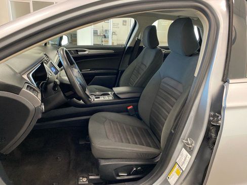 Certified 2020 Ford Fusion SE image 15