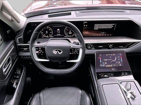 Used 2025 INFINITI QX80 Luxe AWD/4WD image 5