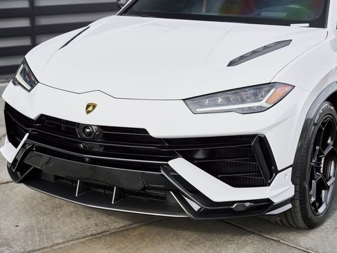 Used 2024 Lamborghini Urus Performante image 6