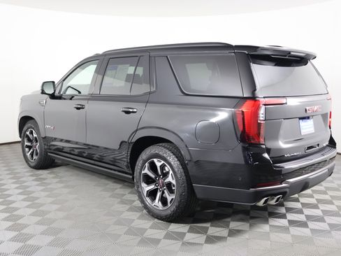 Used 2025 GMC Yukon AT4 Ultimate image 8