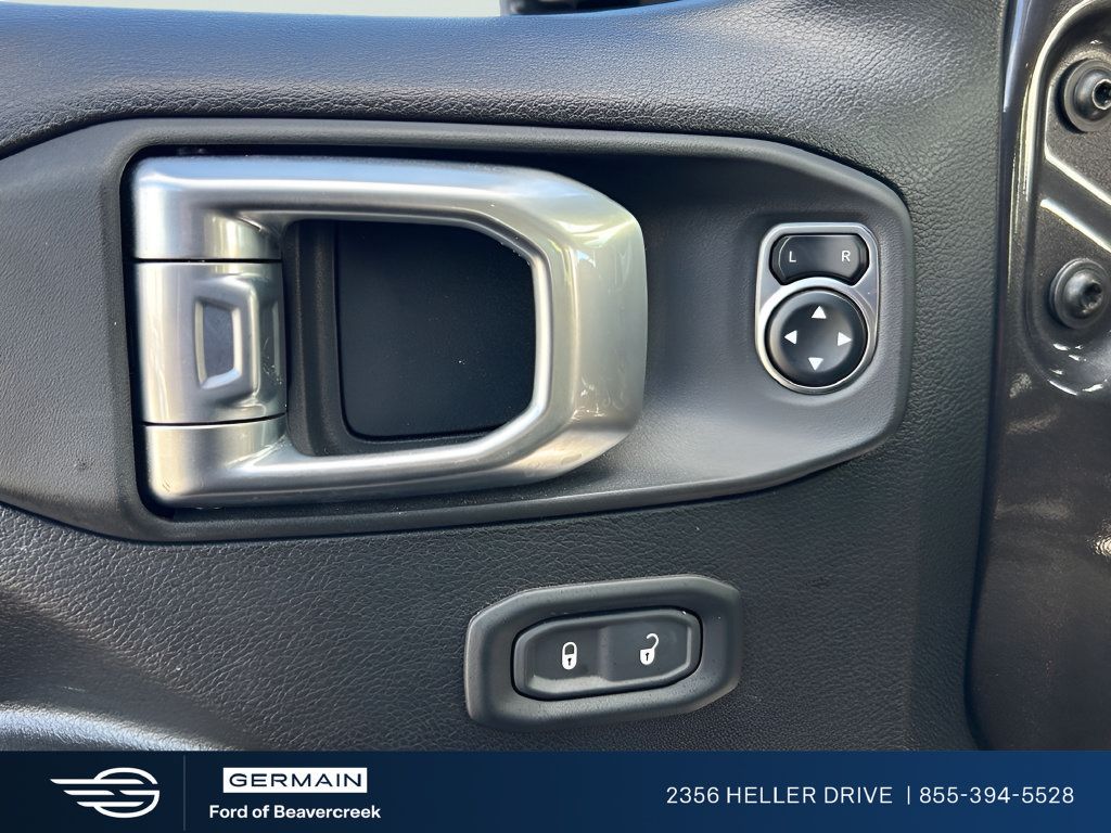 Used 2024 Jeep Wrangler Unlimited Sport AWD/4WD image 13