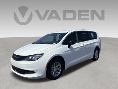 New 2027 Chrysler Pacifica LX