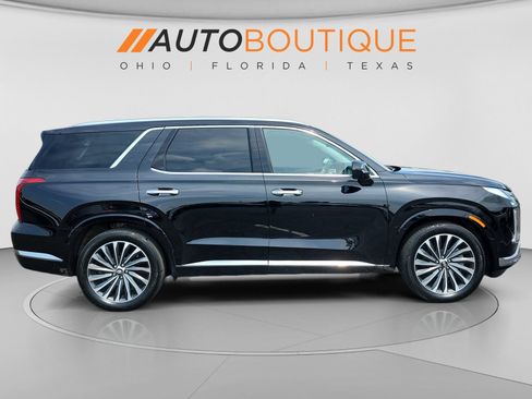 Used 2025 Hyundai Palisade AWD image 6