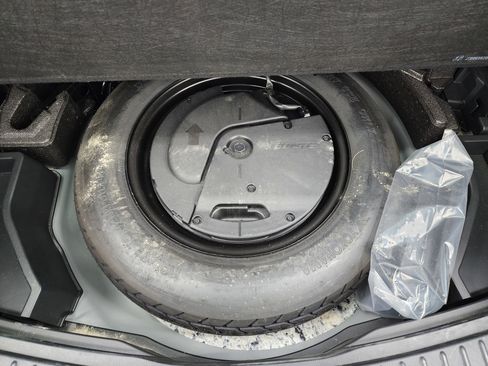 Used 2025 MAZDA CX-5 Carbon Edition image 29