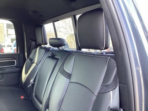 New 2026 RAM 2500 Laramie AWD/4WD image 18