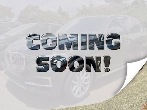 Used 2023 BMW X5 xDrive40i AWD/4WD image 1