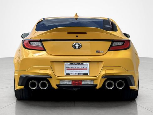 Certified 2026 Toyota GR86 YUZU Limited RWD image 4
