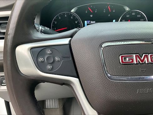 Used 2019 GMC Acadia SLT FWD image 23