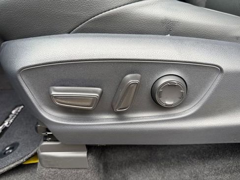 New 2026 Toyota Tacoma Limited AWD/4WD image 28