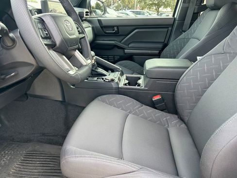 Certified 2025 Toyota Tacoma SR5 image 5