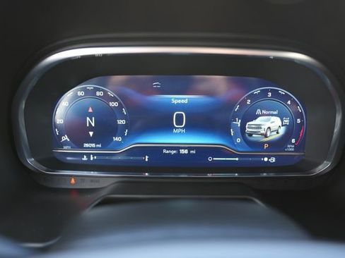 Used 2023 Chevrolet Tahoe RST image 31