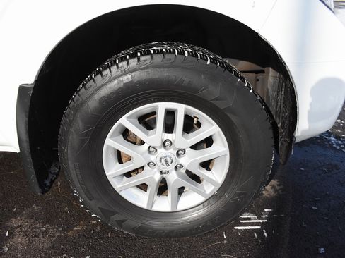 Used 2016 Nissan Frontier SV w/ SV Value Truck Package image 7