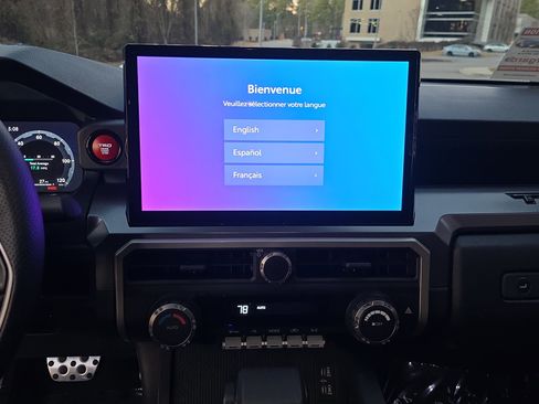 Certified 2025 Toyota Tacoma TRD Sport image 19