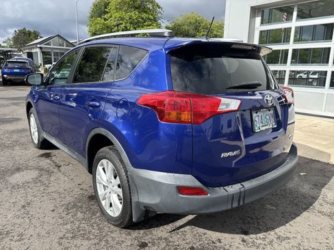 Used 2014 Toyota RAV4 Limited AWD/4WD image 3