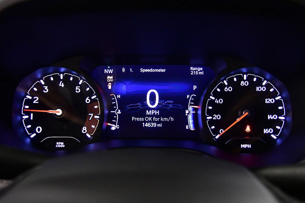 Used 2023 Jeep Compass Latitude AWD/4WD image 16