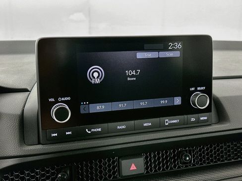 Used 2024 Honda CR-V EX image 19