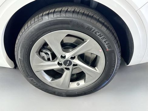 New 2026 Genesis GV70 2.5T AWD/4WD image 23