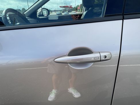 Certified 2024 Nissan Rogue SL w/ SL Premium Package image 7