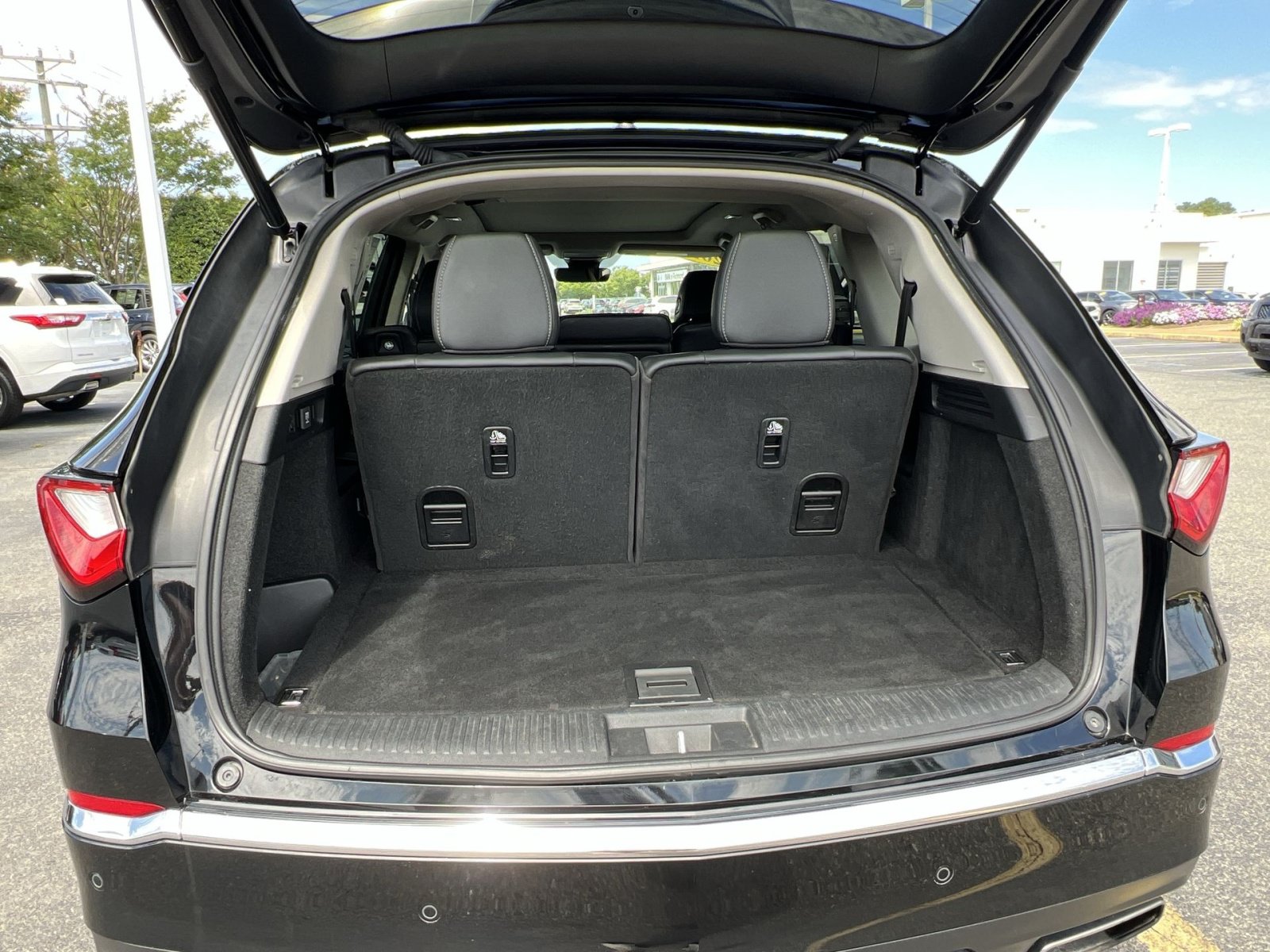Certified 2023 Acura MDX w/ Technology Package AWD/4WD image 24