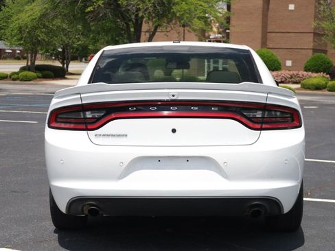 Used 2020 Dodge Charger R/T RWD image 4