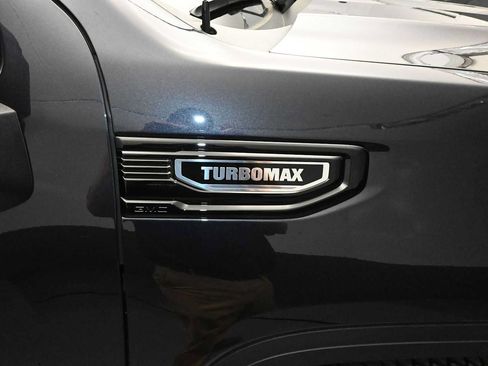 Used 2026 GMC Sierra 1500 Elevation w/ Elevation Select Package AWD/4WD image 31