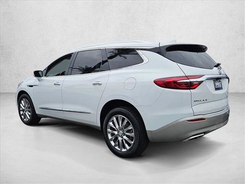 Used 2021 Buick Enclave Premium w/ Surround and Sites Package image 7