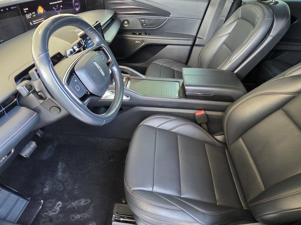 Used 2024 Lincoln Nautilus Premier w/ Equipment Group 102A AWD/4WD image 7