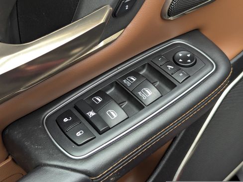 Used 2020 RAM 1500 Limited AWD/4WD image 23