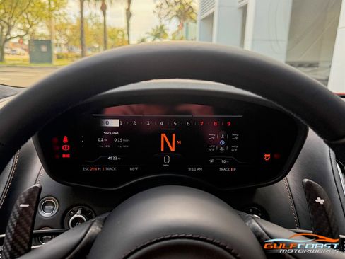 Used 2023 McLaren GT image 15