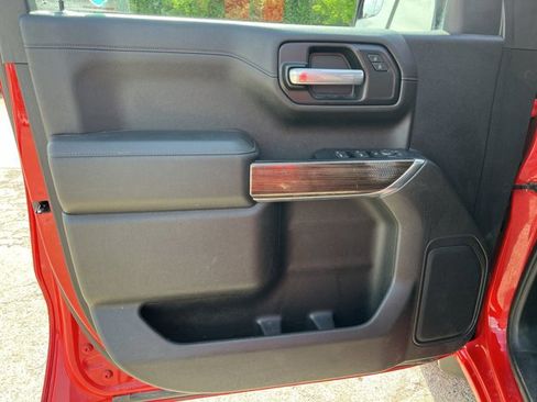 Used 2021 Chevrolet Silverado 1500 LT AWD/4WD image 23