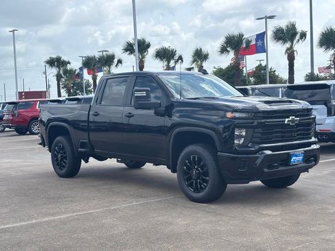 New 2026 Chevrolet Silverado 2500 Custom w/ Custom Blackout Package AWD/4WD image 5