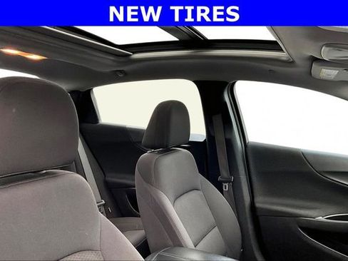 Used 2023 Chevrolet Malibu LT image 27