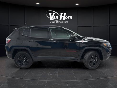 Used 2023 Jeep Compass Trailhawk w/ Trailer Tow Group AWD/4WD image 8