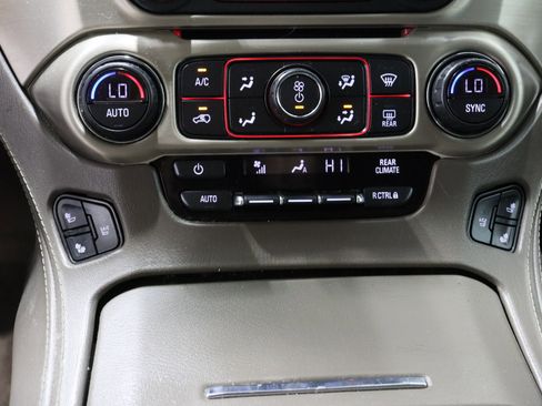 Used 2016 GMC Yukon Denali w/ Open Road Package image 21