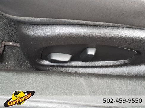 Used 2017 Chevrolet Camaro SS image 17