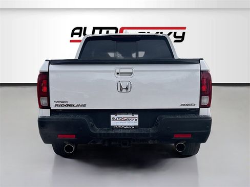Used 2023 Honda Ridgeline RTL-E image 6