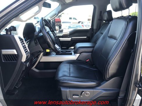 Used 2017 Ford F450 Lariat AWD/4WD image 15