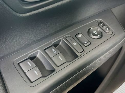 Used 2023 Honda CR-V LX image 24