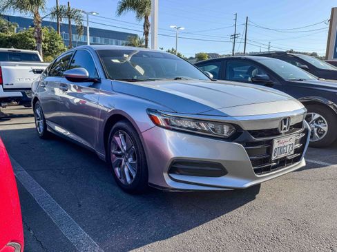 Used 2020 Honda Accord LX image 3