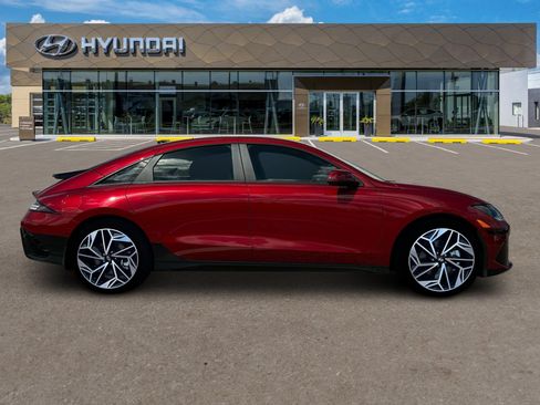 New 2025 Hyundai Ioniq 6 SEL AWD/4WD image 9