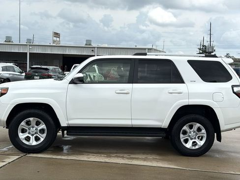 Certified 2024 Toyota 4Runner SR5 image 8