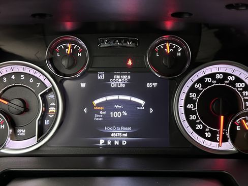 Used 2022 RAM 1500 Classic SLT w/ Electronics Group AWD/4WD image 15